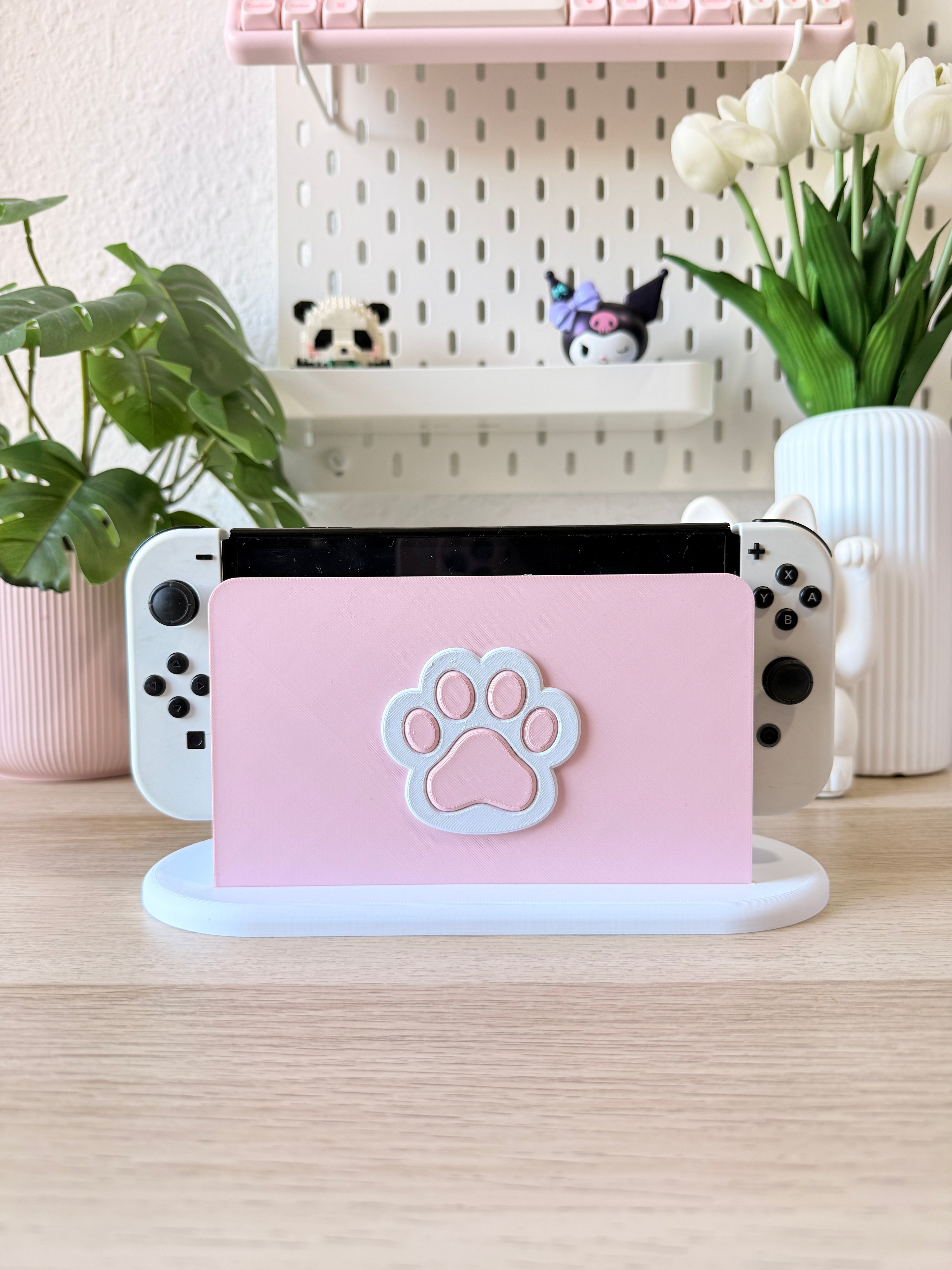 White Cat Paw - Switch Dock Cover